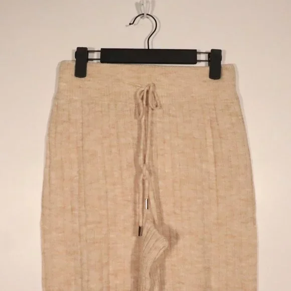 NWT Free People X Revolve Around the Clock Jogger in Oatmeal - Picture 8 of 13